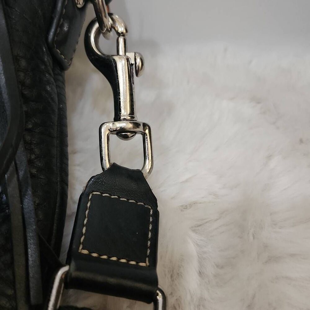 Coach Hamilton Swingpack crossbody bag with added tassel zipper pull - Picture 8 of 10